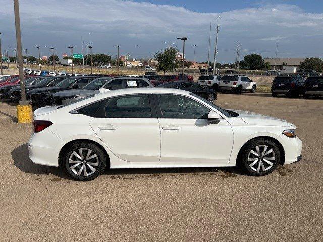Photo of 2025 Platinum White Pearl Honda Civic