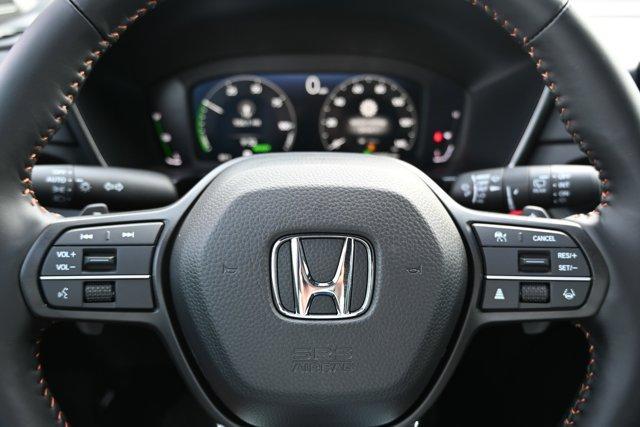 Photo of 2026 Platinum White Pearl Honda CR-V Hybrid