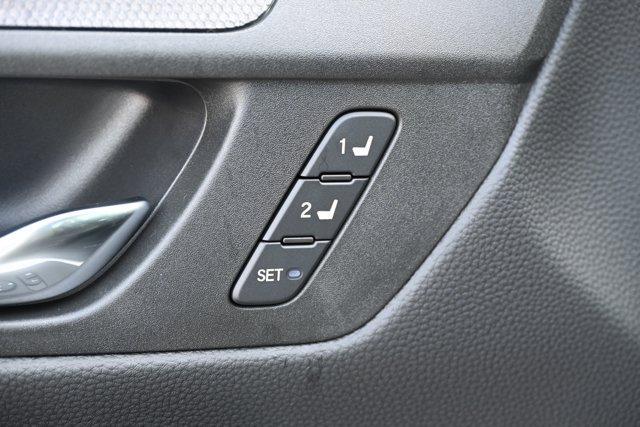 Photo of 2026 Platinum White Pearl Honda CR-V Hybrid