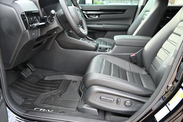Photo of 2026 Crystal Black Pearl Honda CR-V