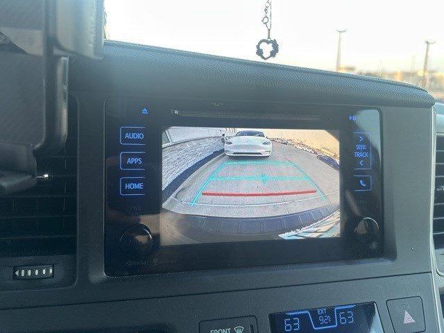 Photo of 2015 Attitude Black Toyota Sienna
