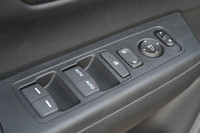 Photo of 2026 Crystal Black Pearl Honda CR-V Hybrid