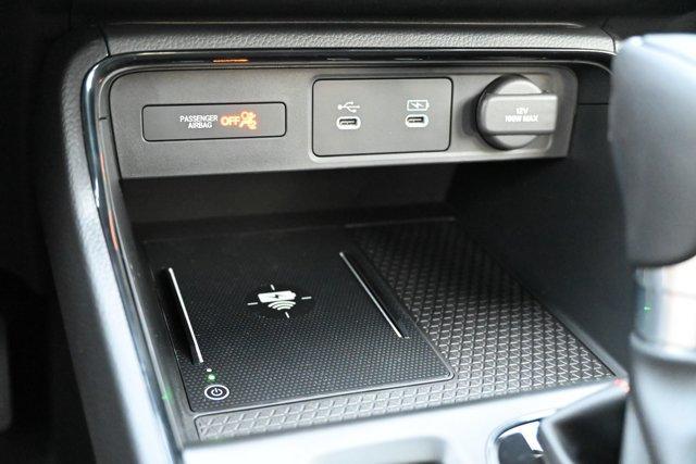 Photo of 2026 Crystal Black Pearl Honda CR-V Hybrid
