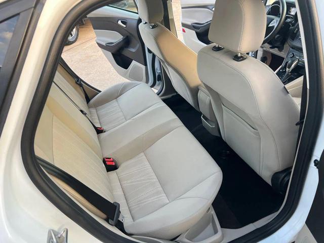 Photo of 2017 Oxford White Ford Focus