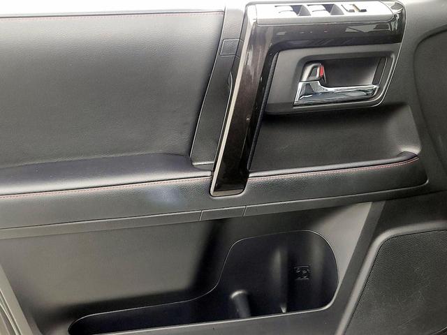 Photo of 2021 Black Toyota 4Runner