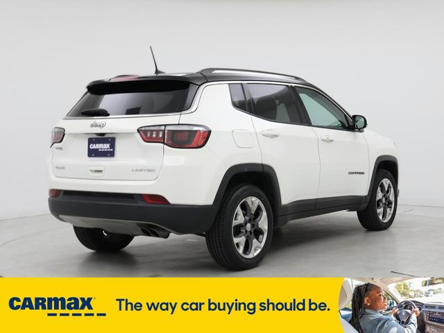 Photo of 2018 White Jeep Compass