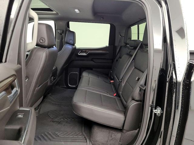 Photo of 2022 Black Chevrolet Silverado 1500