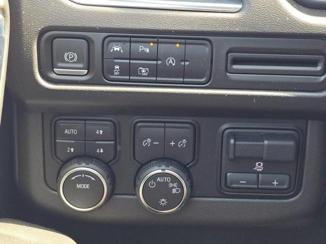 Photo of 2023 Sterling Gray Metallic Chevrolet Suburban