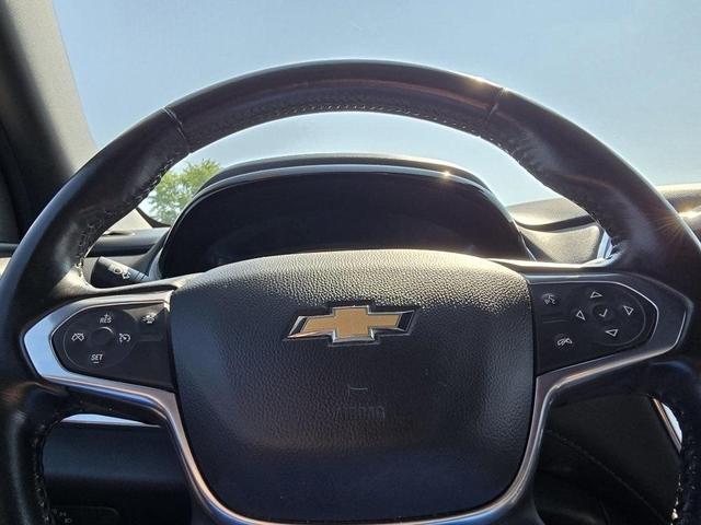 Photo of 2022 Silver Sage Metallic Chevrolet Traverse