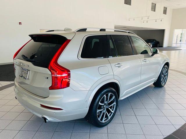 Photo of 2018 Luminous Sand Metallic Volvo XC90