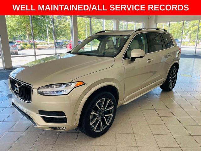 Photo of 2018 Luminous Sand Metallic Volvo XC90