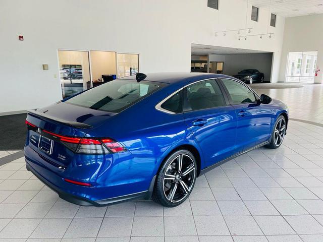 Photo of 2023 Still Night Pearl Honda Accord Hybrid