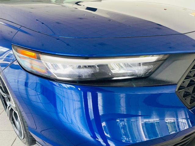 Photo of 2023 Still Night Pearl Honda Accord Hybrid
