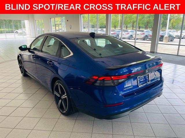 Photo of 2023 Still Night Pearl Honda Accord Hybrid