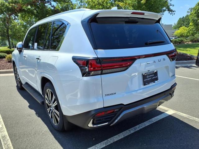 Photo of 2025 Pear Lexus LX 600