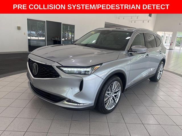 Photo of 2023 Lunar Silver Metallic Acura MDX