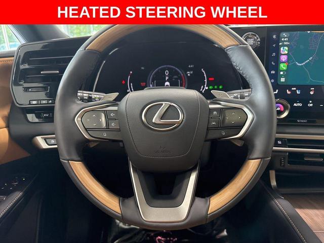 Photo of 2024 Eminent White Pearl Lexus RX 350