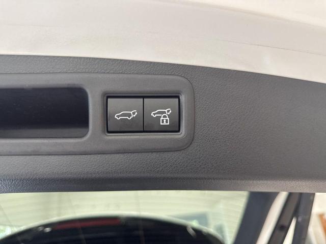 Photo of 2024 Eminent White Pearl Lexus RX 350