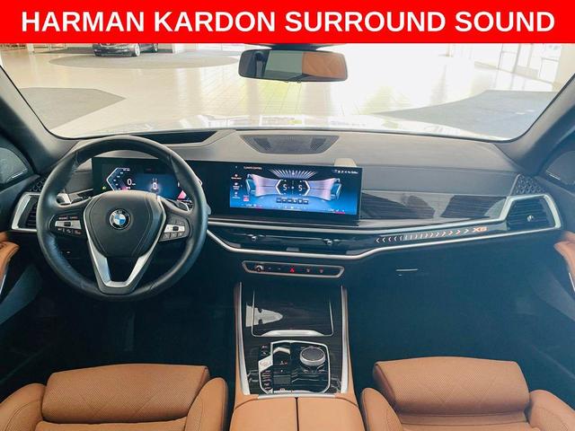 Photo of 2024 Mineral White Metallic BMW X5