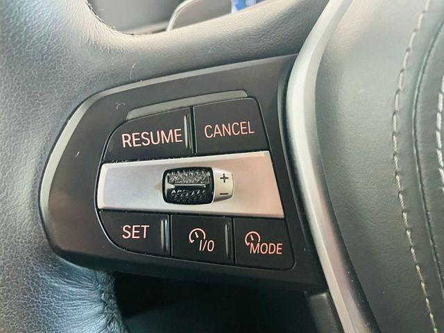 Photo of 2024 Mineral White Metallic BMW X5