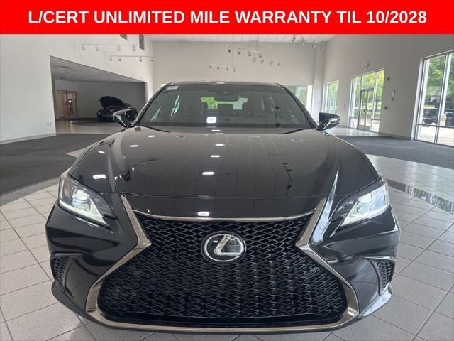 Photo of 2023 Obsidian Lexus ES 350