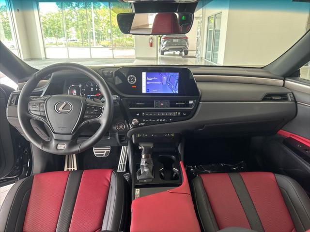 Photo of 2023 Obsidian Lexus ES 350