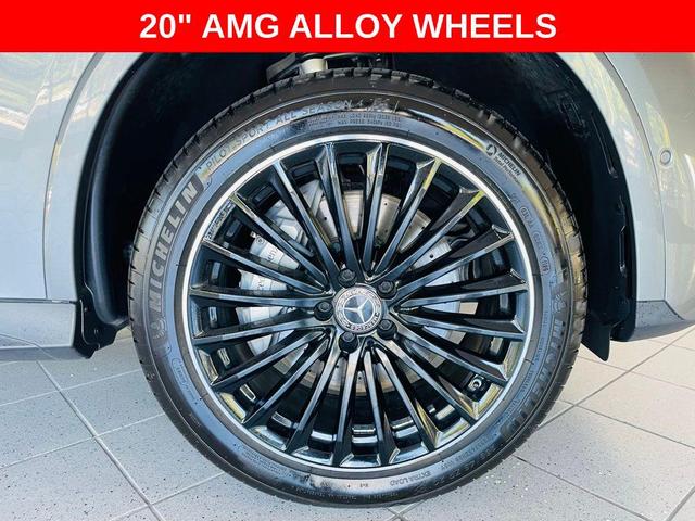 Photo of 2023 Selenite Grey Metallic Mercedes-Benz GLC 300