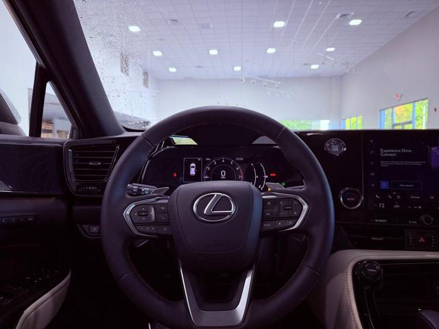 Photo of 2022 Eminent White Pearl Lexus NX 350