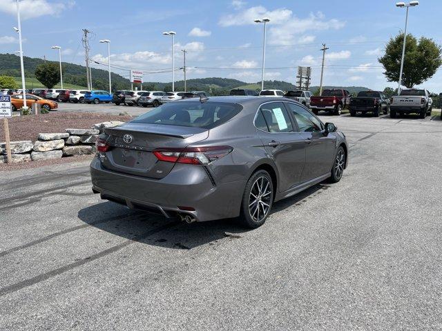 Photo of 2021 Predawn Gray Mica Toyota Camry