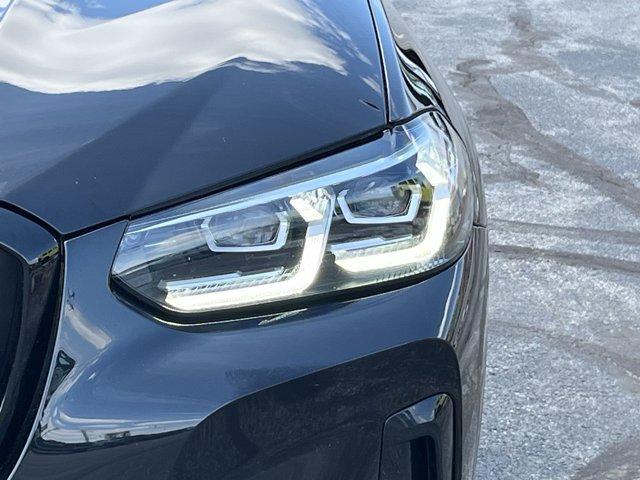 Photo of 2024 Black Sapphire Metallic BMW X3