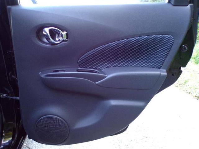 Photo of 2014 Super Black Nissan Versa Note