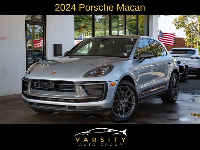Photo of 2024 Silver Porsche Macan