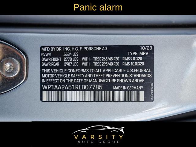 Photo of 2024 Silver Porsche Macan