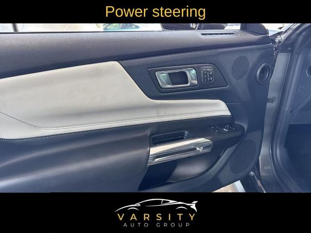 Photo of 2024 Carbonized Gray Metallic Ford Mustang