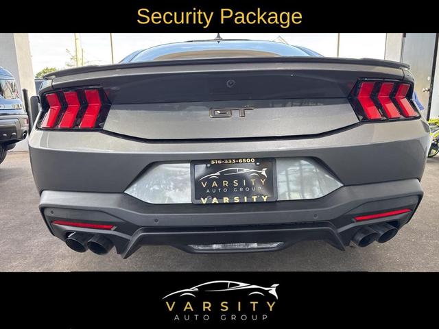 Photo of 2024 Carbonized Gray Metallic Ford Mustang