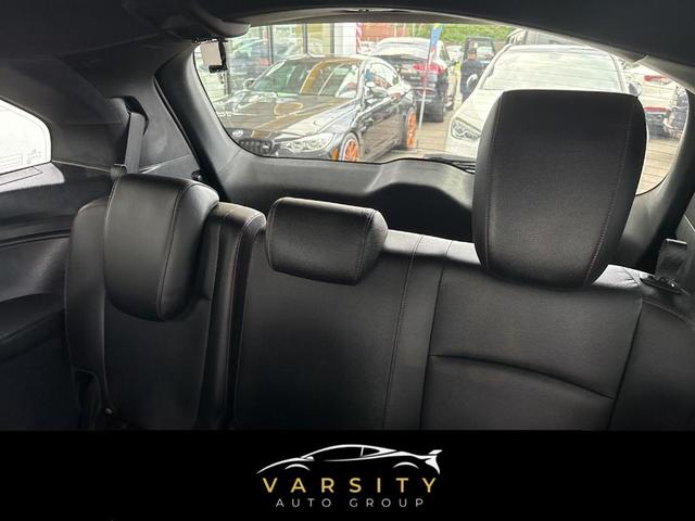 Photo of 2023 White Honda Odyssey