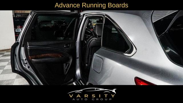 Photo of 2020 Lunar Silver Metallic Acura MDX