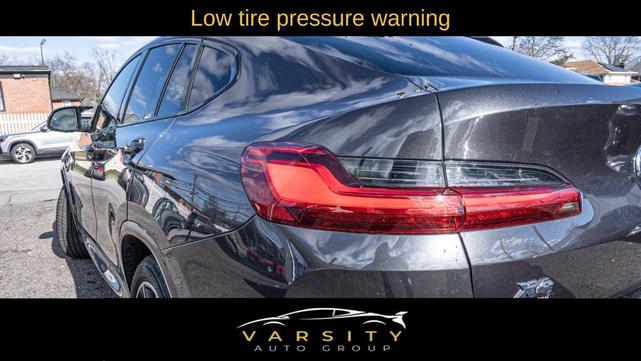 Photo of 2023 Dark Graphite Metallic BMW X4