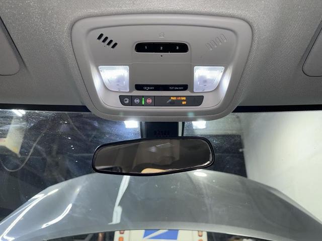 Photo of 2019 Satin Steel Metallic Chevrolet Traverse