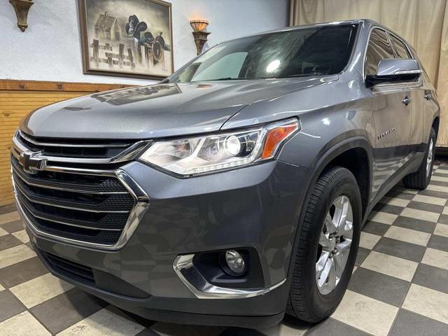 Photo of 2019 Satin Steel Metallic Chevrolet Traverse