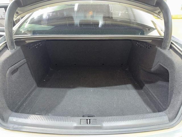 Photo of 2011 Quartz Gray Metallic Audi A4