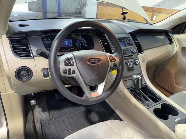 Photo of 2018 Tan Ford Taurus