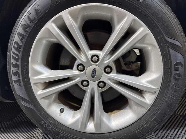 Photo of 2018 Tan Ford Taurus
