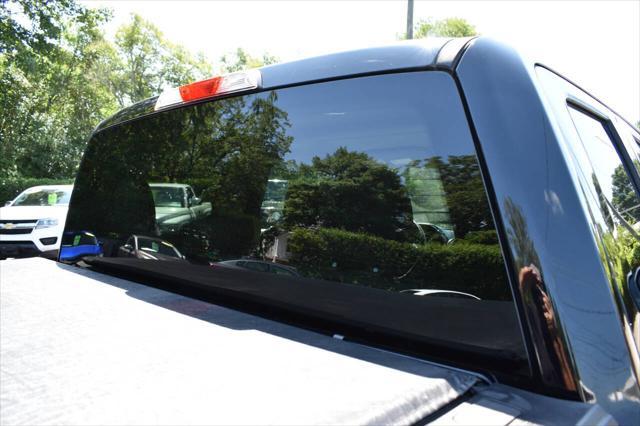 Photo of 2018 Shadow Black Ford F-150