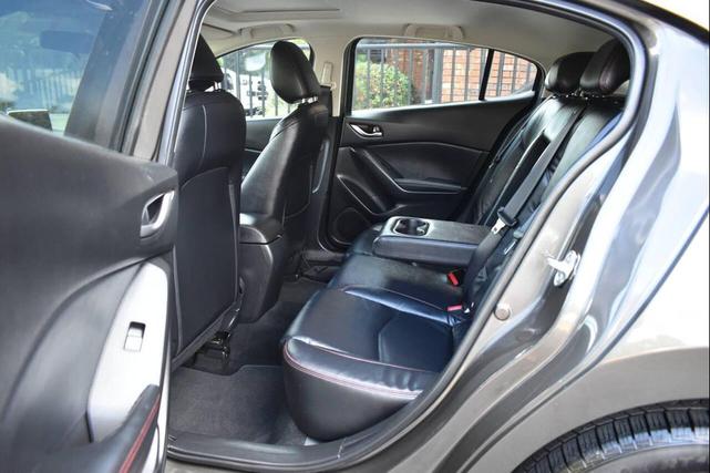 Photo of 2014 Brown Mazda Mazda3