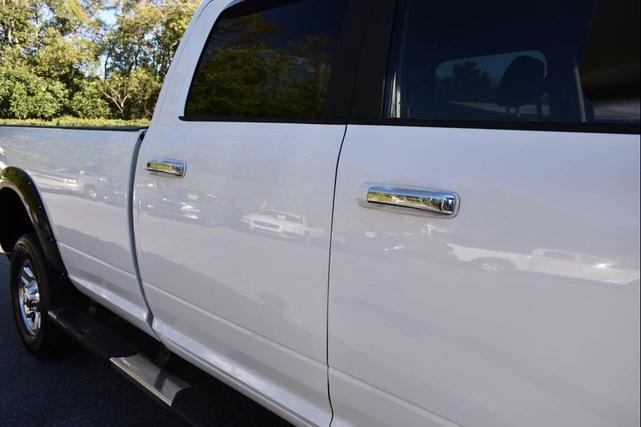 Photo of 2016 Bright White Clearcoat RAM 2500