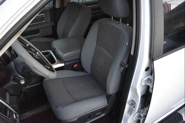 Photo of 2016 Bright White Clearcoat RAM 2500