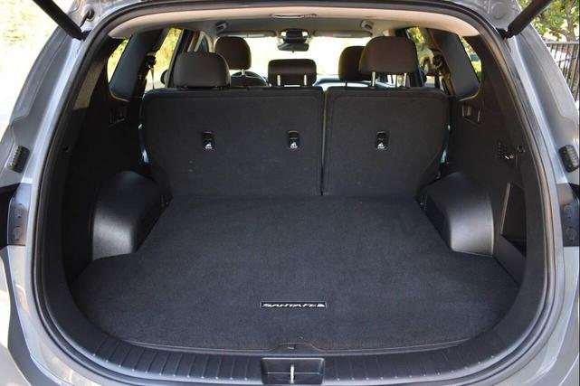 Photo of 2023 Hampton Gray Hyundai SANTA FE