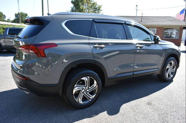 Photo of 2023 Hampton Gray Hyundai SANTA FE