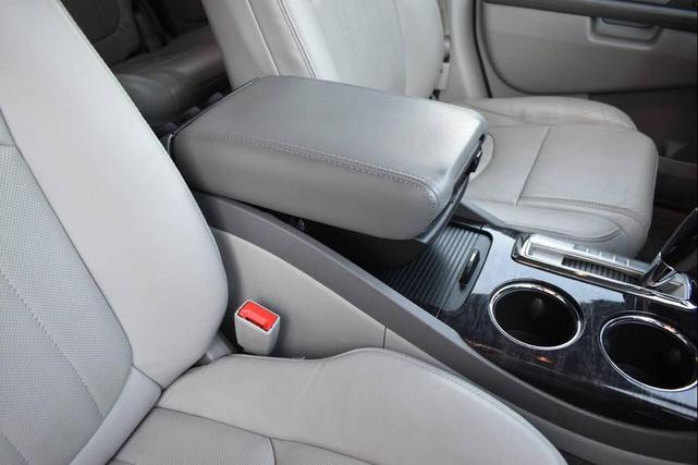 Photo of 2016 Ebony Twilight Metallic Buick Enclave